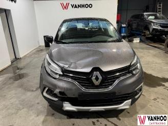 Renault Captur  picture 2