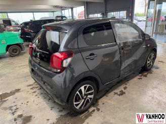 Peugeot 108  picture 7