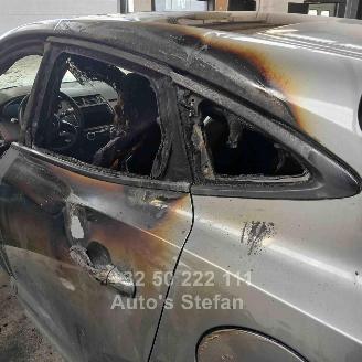 Jaguar E-Pace P 300E AWD picture 28