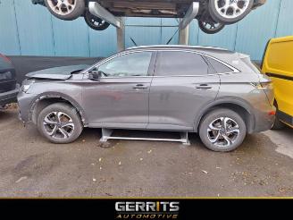 Vrakbiler auto Citroën DS 7 DS 7 Crossback, SUV, 2017 1.6 16V PureTech 180 2020/2