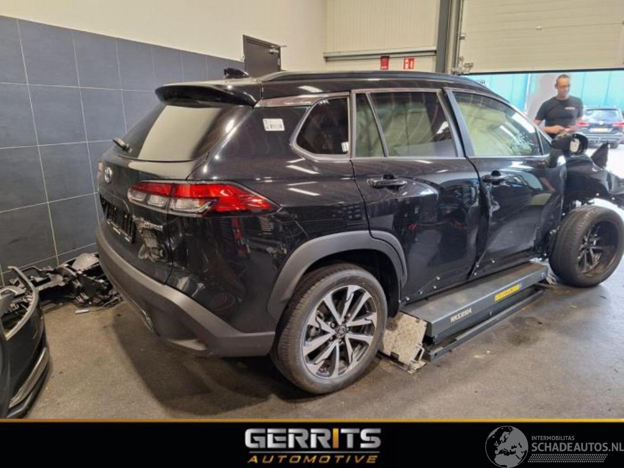 Toyota Corolla Corolla Cross, SUV, 2020 2.0 VVT-i 16V Hybrid 200