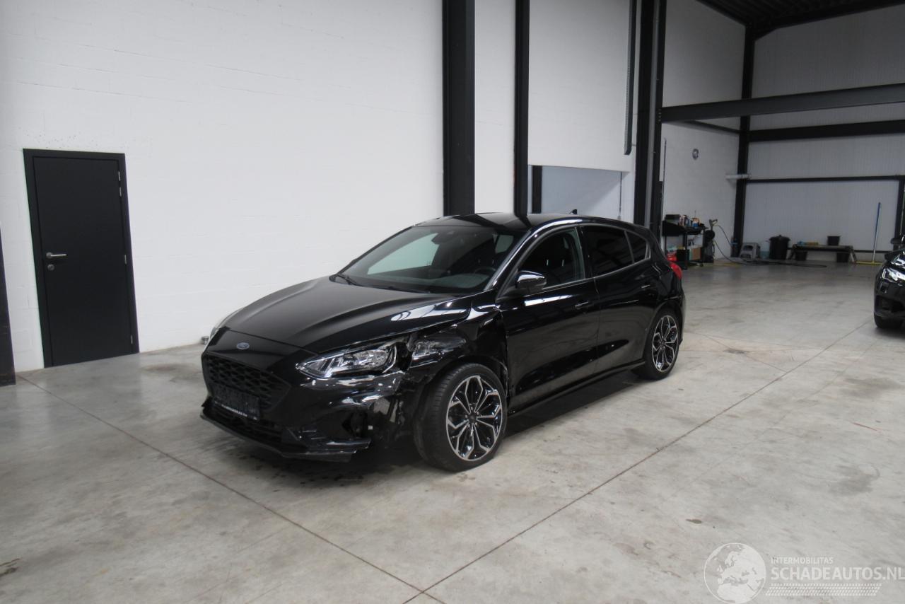 Ford Focus ST-LINE