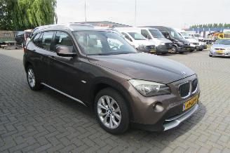BMW X1 SDRIVE 18I Executive picture 2