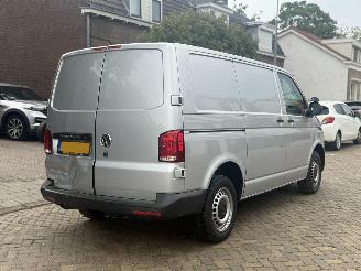 Volkswagen Transporter 2.0 TDI L1H1 28 Bulli picture 7