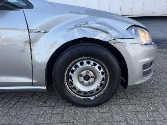 Volkswagen Golf 1.0 TSI Edition picture 2