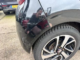 Peugeot 108 1.0 e-VTi ALLURE TOP! picture 15