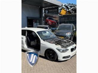 Vrakbiler auto BMW 1-serie 1 serie (F21), Hatchback 3-drs, 2011 / 2019 116d 2.0 16V 2013/10