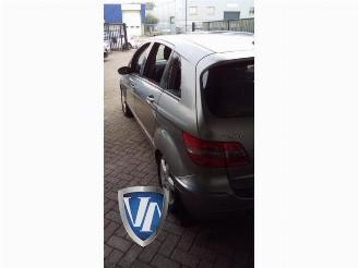 Mercedes B-klasse B (W245), Hatchback, 2005 / 2011 2.0 B-200 CDI 16V picture 2