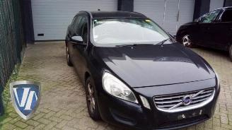 Volvo V-60 V60 I (FW/GW), Combi, 2010 / 2018 2.0 D3 20V picture 4