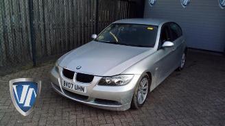 Uttjänta bilar auto BMW 3-serie 3 serie (E90), Sedan, 2005 / 2011 318i 16V 2007/2