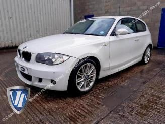 Salvage car BMW 1-serie 1 serie (E81), Hatchback 3-drs, 2006 / 2012 118d 16V 2008/5