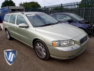 Volvo V-70 V70 (SW), Combi, 1999 / 2008 2.4 20V 170 picture 2
