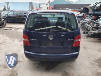 Volkswagen Touran Touran (1T1/T2), MPV, 2003 / 2010 1.6 FSI 16V picture 5
