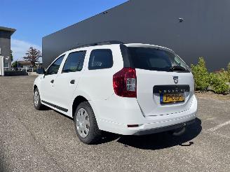Vrakbiler auto Dacia Logan 0.9 66kw 2016/6