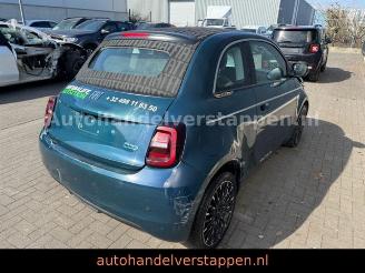 damaged passenger cars Fiat 500E 500 e La Prima 87KW  Cabriolet 2020/12