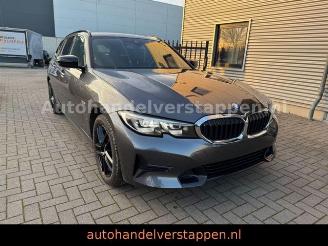 Voiture accidenté BMW 3-serie 20e ''Sport Line'' Touring Navi Leder CAM 2022/6