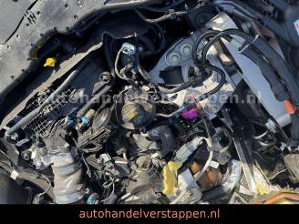 Land Rover Range Rover Evoque Dynamic 270e SE Hybrid picture 24